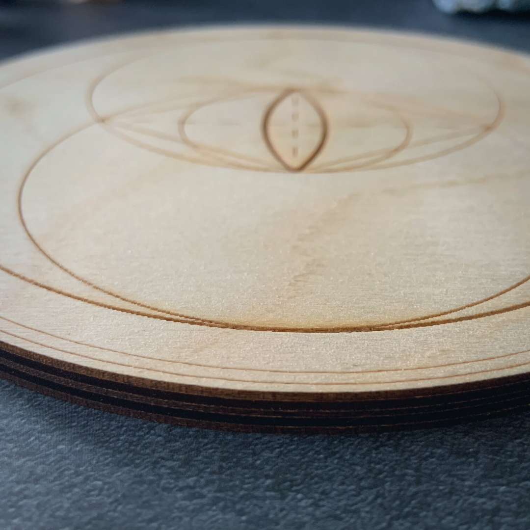 Wood Crystal Board Vesica Piscis 